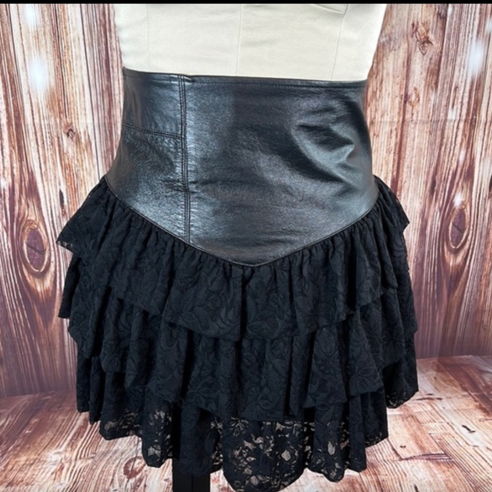 UO Urban Renewal Black Layered Lace Faux Leather High Waisted Mini Skirt M